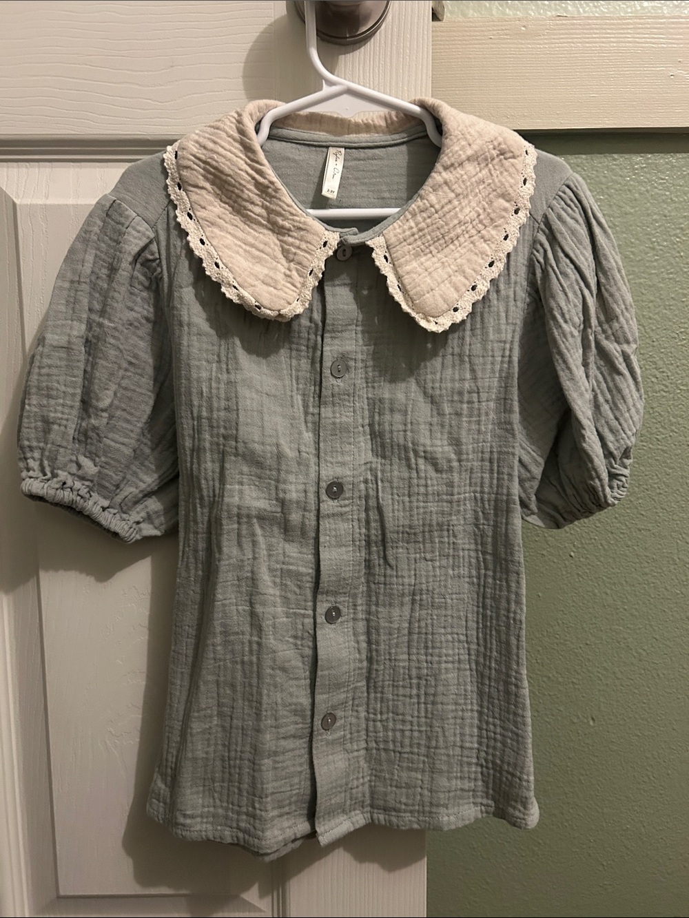 Rylee + Cru Gray Cotton Gauze Button-Front Top with Cream Lace Collar Dress